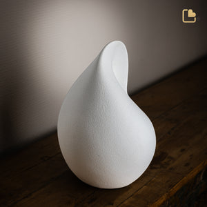 Soulful Shell Standard Adult Urn White