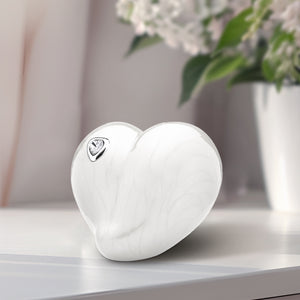 Medium LoveHeart Pearl Cremation Urn