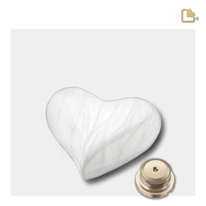 Heart Pearl White Urn