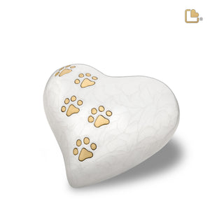 LovePaws Heart Pearlesecent White Large Pet Cremation Urn